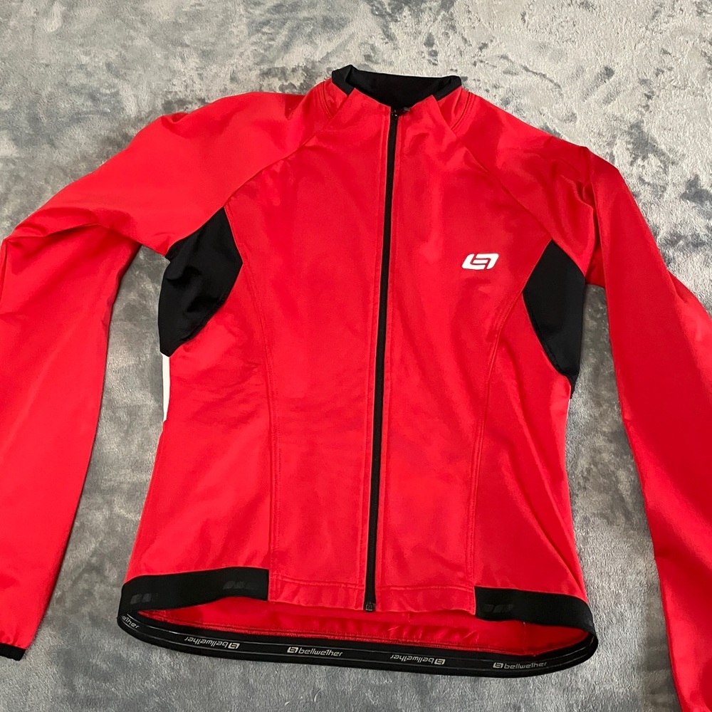 Red Bellwether Women's Cycling Jacket size Small